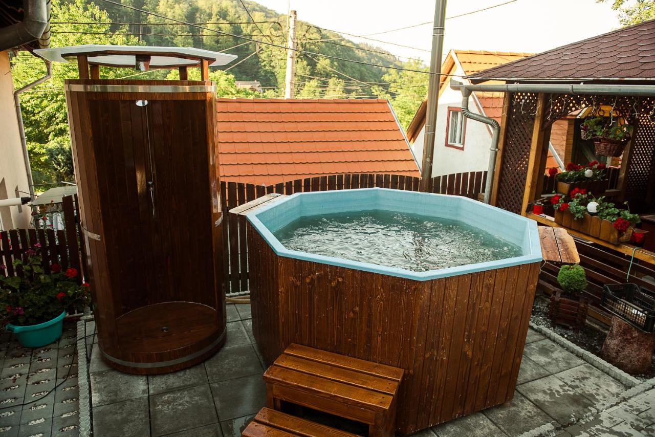 Hotel Casa Edy Sovata Zewnętrze zdjęcie