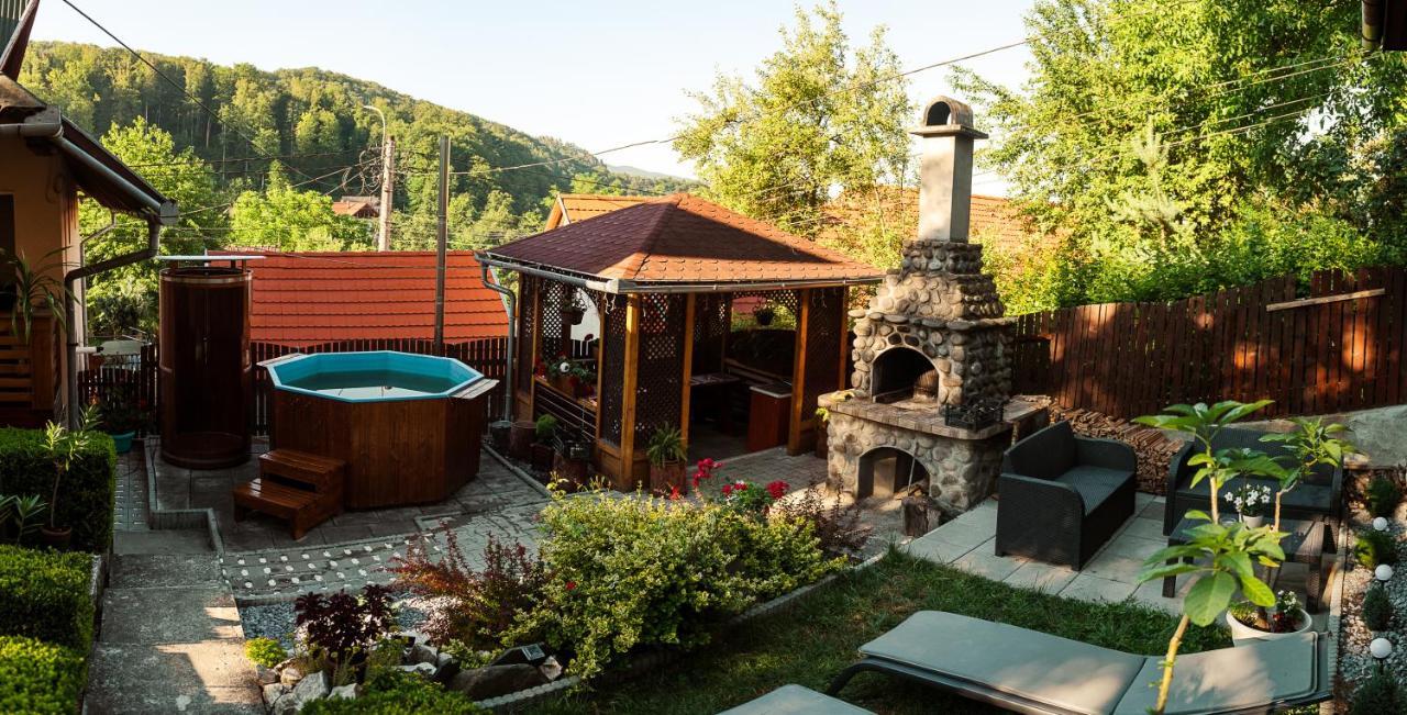 Hotel Casa Edy Sovata Zewnętrze zdjęcie