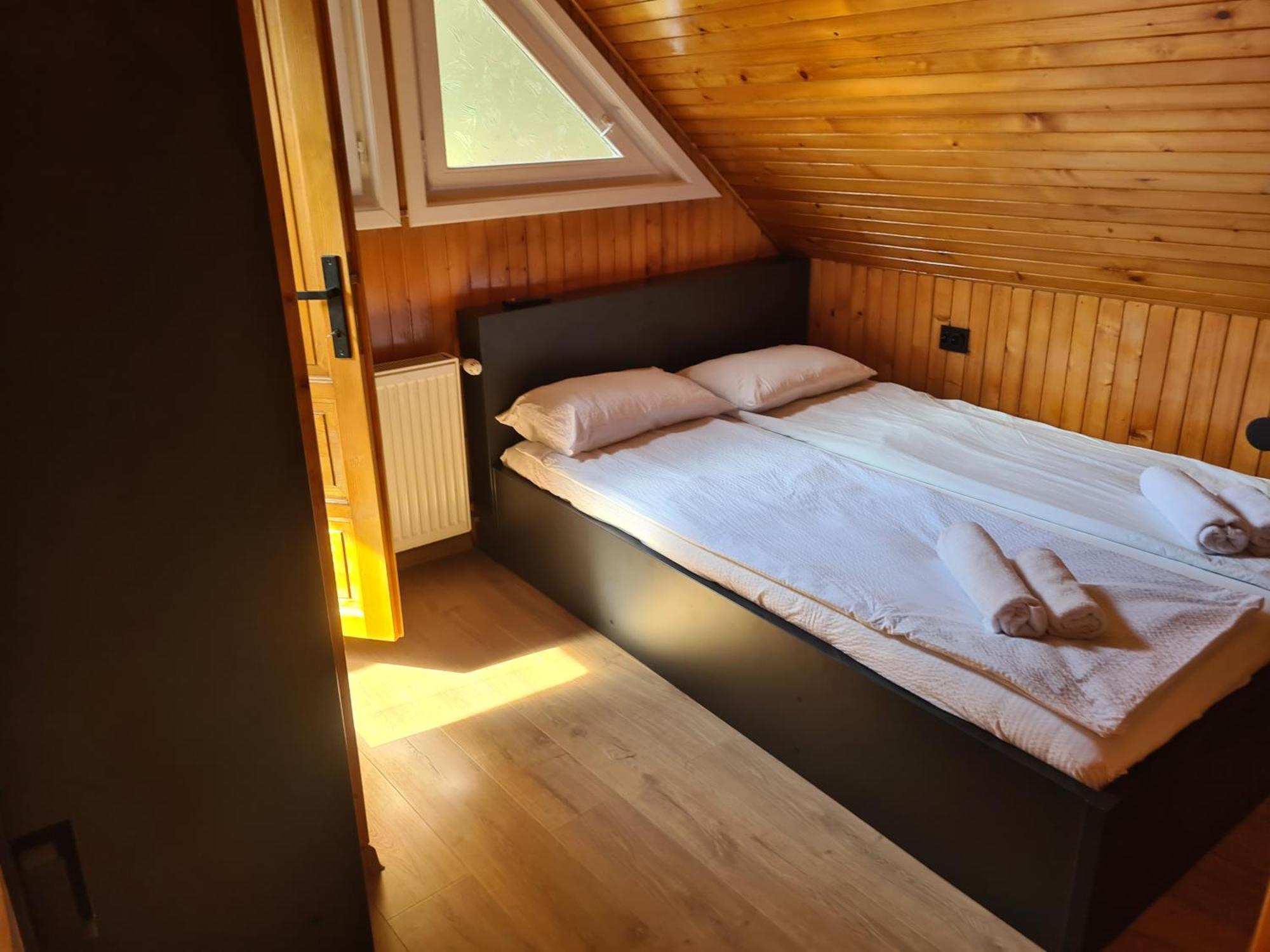 Hotel Casa Edy Sovata Zewnętrze zdjęcie